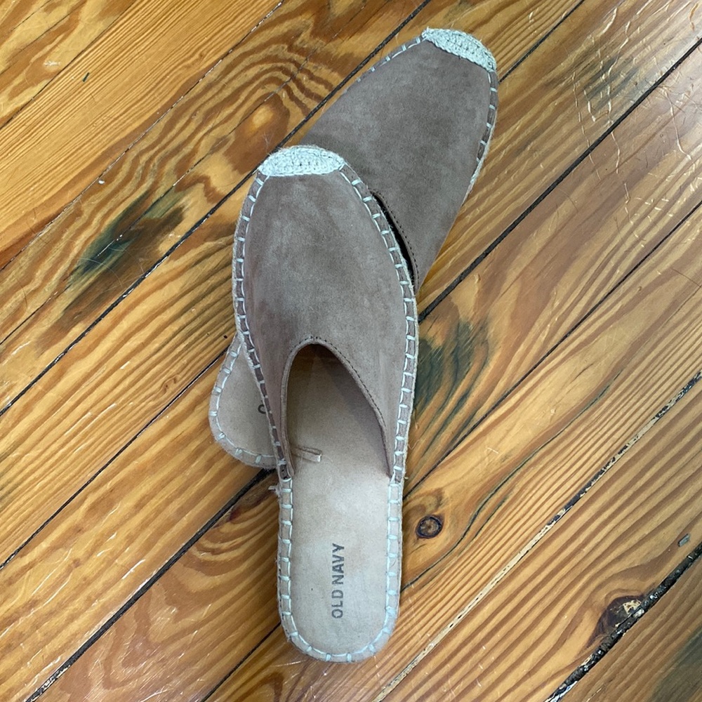 Women’s old navy slip on shoes